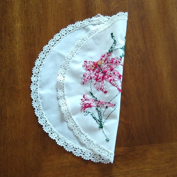 11" hand embroidered dresser scarf. Display on wall or use on dresser. Unique. - Picture 4 of 4